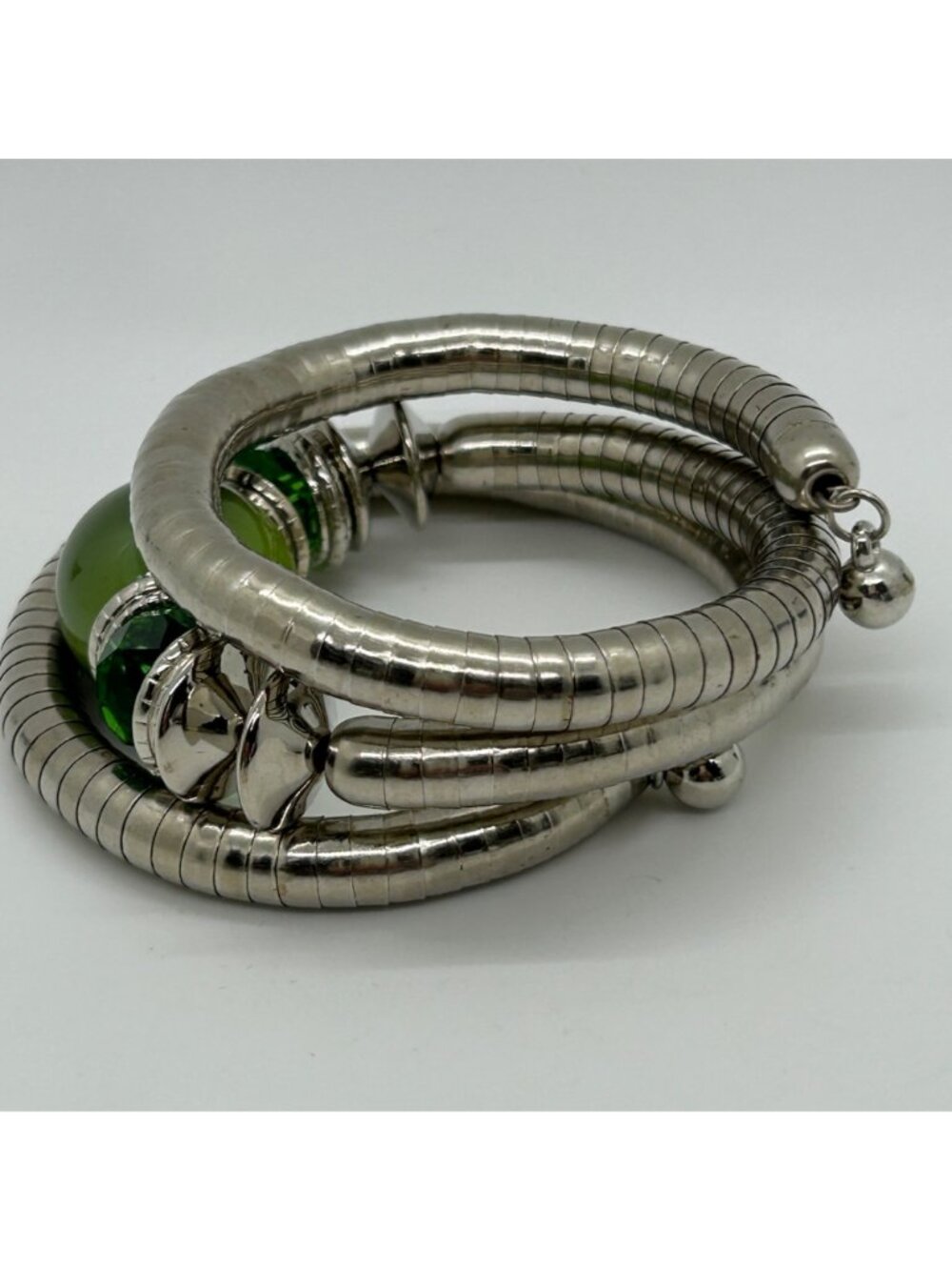 Silver-Tone Memory Wire Bracelet Green Acrylic Beads Chunky Bohemian Adjustable - Picture 8 of 10